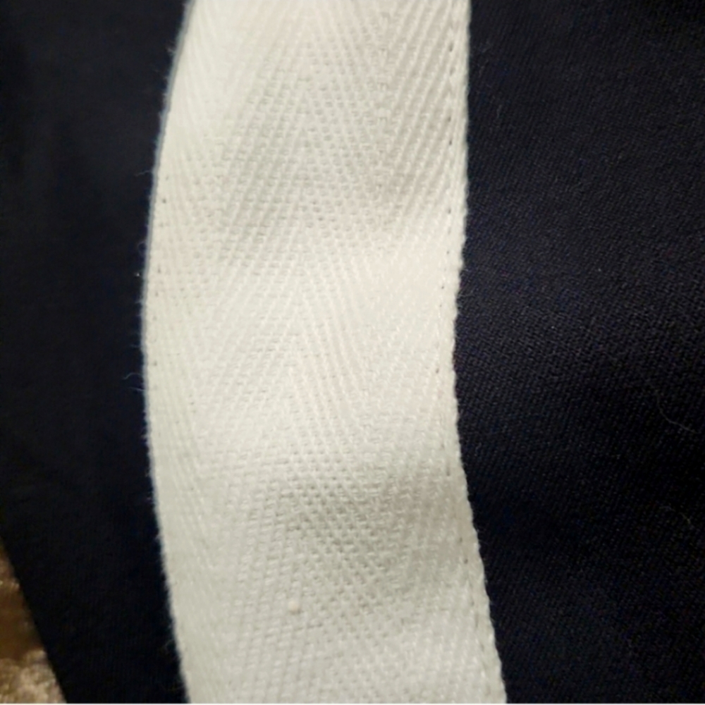 Crown & lvy Crop Pants - Picture 5 of 10
